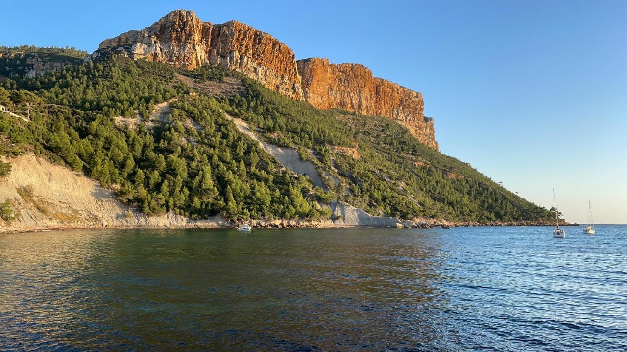 Aquarius In Cassis, Chambres D'Hotes Esterno foto